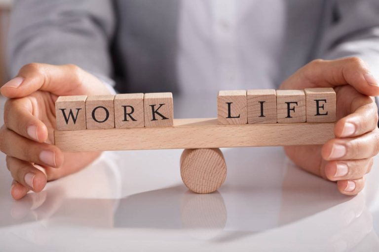 What Are the Benefits of a Healthy Work Life Balance?